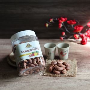 Top Organic Premium W180 Vietnam Salted Unshelled Roasted Cashew Kernels 500g Square Jar Factory Direct Wholesale - Product Image 2