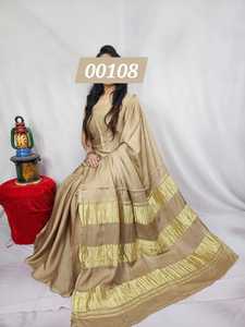 Sari en pure soie modale teinte unie avec trois Lagdi Patta Pallu, collection traditionnelle pour festivals, mariages et fêtes - Product Image 2