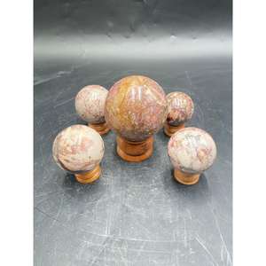 Sphère d'onyx rose brun naturel 3-5 cm, onyx floral, calcite, boule de cristal polie, décoration d'intérieur et attrape-soleil - Product Image 1