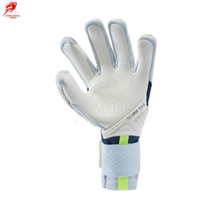 Gants de gardien de but modernes et élégants pour la vente au détail, accessoires en latex haute densité pour une utilisation en extérieur - Product Image 2