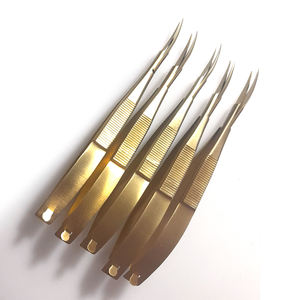 Ciseaux de manucure en acier inoxydable de couleur argentée et personnalisée avec lames droites et courbes tranchantes pour le soin des cuticules des ongles - Product Image 5