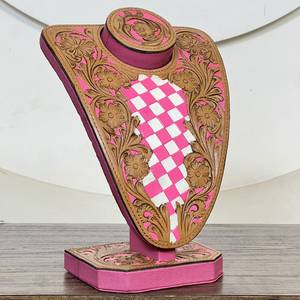Présentoir à bijoux en cuir rose à motif damier, avec buste et design floral gravé, de haute qualité, type mannequin, pour magasin - Product Image 5