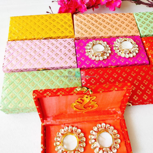 กล่องของขวัญทำมืออินเดียพร้อมที่ใส่เทียนทีไลท์โลหะของขวัญคืนเทศกาลของขวัญปาร์ตี้งานขึ้นบ้านใหม่ - Product Image 2