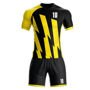 Conjunto de Camiseta y Pantalones Cortos de Fútbol para Hombre, Rayas Negras y Naranjas, Cuello Redondo, Absorbe la Humedad, Ajustado, 100% Poliéster, Impresión Sublimada, Talla Adulto - Product Image 4