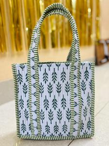 กระเป๋าใส่อาหารกลางวันผ้าฝ้ายลายควิลท์ กระเป๋าถือลายดอกไม้พิมพ์ลายนามธรรม กระเป๋าช้อปปิ้งลายบล็อกพิมพ์ กระเป๋าชายหาด กระเป๋าเดินทาง และกระเป๋าสะพายไหล่ - Product Image 4