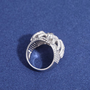 Bague de luxe pour homme en argent avec diamants naturels taille brillant ronde, style mariage - Product Image 2