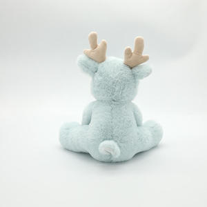 Muestra Disponible: Peluches de Alce Navideño con Bufanda Roja, Logotipo Bordado, Peluche de Reno Suave - Product Image 4