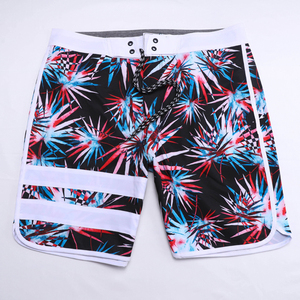 Short de bain pour homme à imprimé floral, séchage rapide, en polyester par sublimation, décontracté, taille mi-haute avec cordon de serrage, longueur courte - Product Image 5
