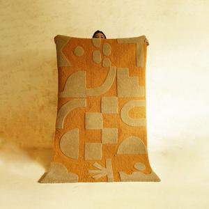 Custom Designed & Size 100% Wool Hand Tufted Floor Carpets/ Handmade Carpet - Product Image 3