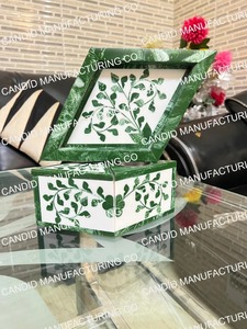 Quemador de Incienso de Resina Lujoso Hecho a Mano con Incrustaciones de Madreperla, Difusor de Aromaterapia Religiosa de Sándalo - Product Image 5