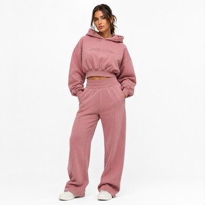 Conjunto de Sudadera Corta Premium y Pantalones Anchos de Felpa para Mujer, Ropa Deportiva de Lujo, OEM ODM - Product Image 2