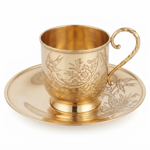 Ensemble tasse et soucoupe en laiton gravé à la main, luxe, or antique, tasse à café décorative, vaisselle en métal vintage, vaisselle de cuisine - Product Image 1