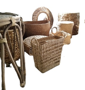 Natural Woven Basket Planter Indoor and Outdoor Bamboo Storage Basket <b>for</b> <b>Plants</b> Hanging Decorative Basket with Stylish Design - Product Image 5