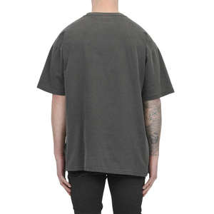 Camiseta de Hombre de Diseño Exclusivo, 100% Algodón Grueso, con Logotipo Personalizado Bordado, Hombros Caídos y Lavado Ácido - Product Image 2