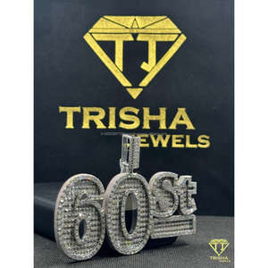 จี้925สีเงินสเตอร์ลิงประดับเพชร VVS ปลูกในห้องปฏิบัติการหรูหราปูด้วยเพชรชิ้นเล็กๆที่มีเสน่ห์โดยอัญมณีทริชา - Product Image 1