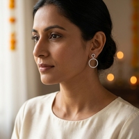 Boucles d'oreilles pendantes à double cercle en or 10K avec diamant de laboratoire couleur EF taille brillant, style minimaliste et tendance
