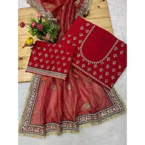 Saree de mariage de créateur avec une élégante broderie de fil Jari. - Product Image 3