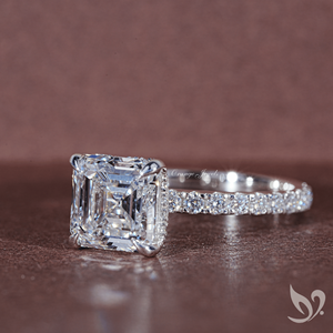 Anillo de Compromiso y Boda con Diamante Cultivado en Laboratorio, Corte Asscher, Certificado IGI de 3 Quilates, con Halo Oculto, Chapado en Oro de Lujo - Product Image 3