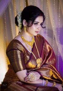 Indian Striped Woven Silk <b>Blend</b> Banarasi Bollywood Style Saree - Product Image 3