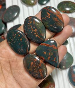 Lote de Gemas Sueltas de Heliotropita Natural, Cabujones de Heliotropita de Forma Libre para la Creación de Collares, Cabujones de Formas Mixtas de ASHU GEMS - Product Image 3