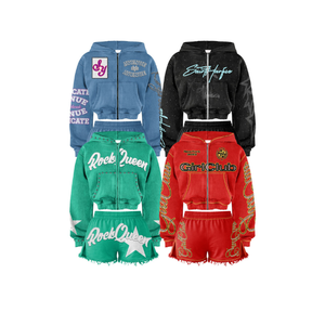 Ensemble sweat à capuche court zippé et short multi-designs |   Collection de survêtements streetwear |   Ensemble deux pièces graphique en strass - Product Image 1