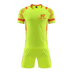 Ropa Deportiva Cómoda, Uniforme de Fútbol para Hombre, 100% Poliéster, Uniforme de Fútbol Personalizado para Hombre - Product Image 1