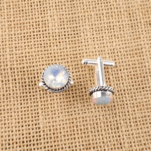 Elegantes y Modernos Gemelos de Ópalo Blanco Lechoso 2026, Joyería en Plata de Ley 925, para Uso Unisex - Product Image 1