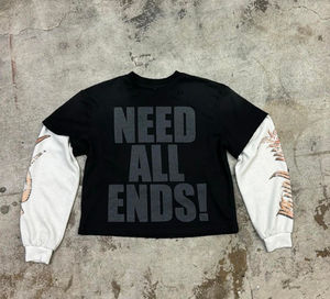 Camiseta de hombre personalizada con serigrafía, estilo vintage, de algodón, con efecto rasgado, manga doble gofrada, desgastada, lavado ácido, 100% algodón tejido. - Product Image 2