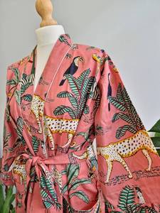 Bata Kimono de Algodón con Estampado de Selva, Bata de Baño Boho para Mujer, Suave y Ligera, 100% Algodón, Perfecta para Usar en Todas las Estaciones - Product Image 5