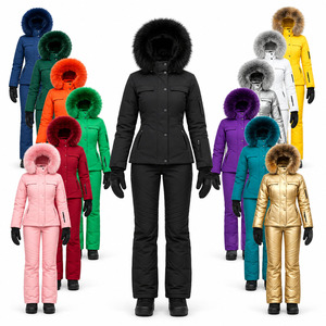 Ensemble de Combinaison de Ski d'Hiver pour Femmes Personnalisé, Veste Isolée à Capuche avec Ceinture et Pantalon de Ski - Product Image 1