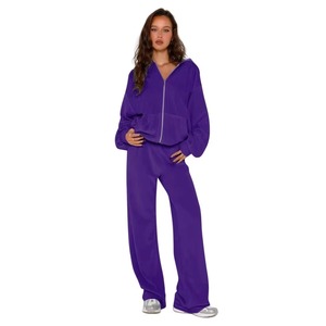 Survêtement en velours avec strass réfléchissants, grande taille, pour femmes, 2022, logo personnalisé, ensemble de jogging - Product Image 1