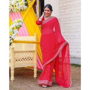 Sari en soie rouge profond avec broderie Gotta, infroissable, collection de créateur pour mariages, Diwali et fêtes, export. - Product Image 5