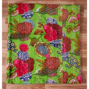 Colcha Kantha Reversible Hecha a Mano con Algodón Orgánico, Estampado Floral Vintage, Colcha Bordada Ecológica de la India - Product Image 5