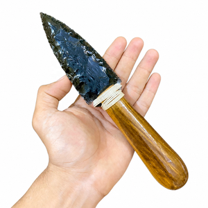 Daga decorativa de obsidiana negra con mango de madera natural |   Colección de Cristales Hechos a Mano para Exhibición - Product Image 1
