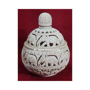 Pierre à Savon Naturelle avec Sculpture en Pierre Finement Polie, Design Unique, Artisanat pour la Décoration et la Revente, Meilleur Produit - Product Image 6