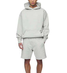 Conjuntos de chándal de lujo para hombre: Sudadera con capucha de manga larga oversize con hombros caídos y pantalones cortos holgados sin dobladillo, ideales para primavera. OEM. - Product Image 1