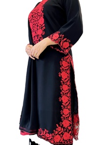 ชุดสلوارคามีซผ้าจอร์เจตต์สีดำปักลายทันสมัยทรงปกติ ดีไซน์เนอร์อินโดเวสเทิร์นลำลองสำหรับผู้หญิง แห้งเร็วทุกโอกาส - Product Image 5