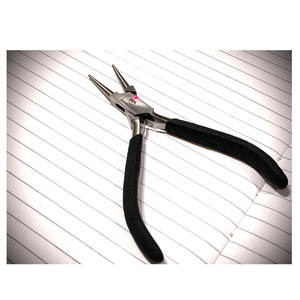 คีมปากกลมสแตนเลสคุณภาพสูงสำหรับทำเครื่องประดับ น้ำหนักเบา ใช้งานแม่นยำ มีตัวเลือกสกรีนโลโก้ Zetomed Pro - Product Image 5