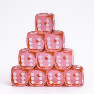 Juego de dados de resina roja transparente con puntos blancos, dados decorativos hechos a mano para juegos de mesa, juegos de mesa y regalos personalizados coleccionables - Product Image 3