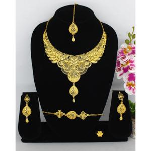 Fournitures de bijouterie Bijoux indiens pour femmes Parure de bijouterie de mariage Dubai plaqué rhodium Vente en gros de boucles d'oreilles dubai en cuivre - Product Image 6