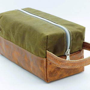 Sacs de voyage personnalisés en gros avec lettres, sacs de toilette multifonctionnels à grande capacité avec poignée, sacs de rangement pour maquillage à prix raisonnable - Product Image 6