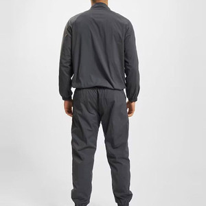 Vente en gros – Nouvelle arrivée – Blouson coupe-vent décontracté pour homme, léger, respirant, à capuche, couleur unie, avec logo personnalisé, qualité supérieure, OEM - Product Image 2