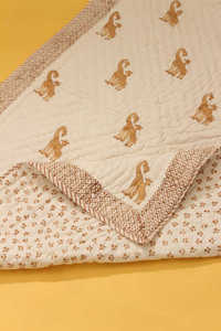 Beautiful Playful <b>Giraffe</b> Print Organic Cotton Baby Quilt Hand-block Printed Reversible Nursery Quilt <b>Light</b> Weight For Home - Product Image 4