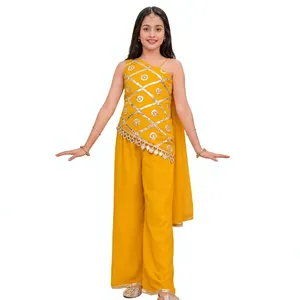 Conjunto de Kurta Sharara Amarillo con Estampado Digital para Niñas, Ropa Tradicional Étnica para Bodas y Fiestas, Diwali, Corte Regular, Reciclado - Product Image 1