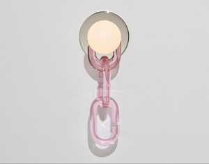 Sculpture décorative moderne en résine à maillons de chaîne, faite à la main, de luxe, de haute qualité, pour l'aménagement intérieur, à prix abordable - Product Image 2