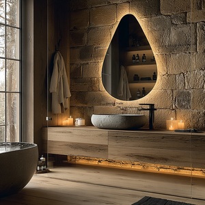 Miroir de salle de bain LED moderne en verre irrégulier avec interrupteur tactile, rétroéclairage chaud, design mural contemporain - Product Image 1