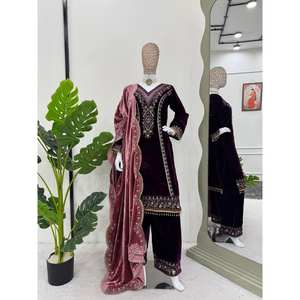 Conjunto de Traje Talla XL para Fiesta con Borde de Encaje, Hilo y Lentejuelas para un Look Elegante - Product Image 5