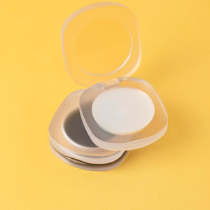 Bálsamo Labial y Colorete 2 en 1 que Cambia de Color con el PH, Hidratante, Natural, de Marca Privada, Color Rosa - Product Image 6