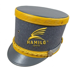 Sombrero shako clásico de lana que ofrece una estructura cómoda y un diseño histórico atractivo para músicos. Sombreros shako en venta. - Product Image 2