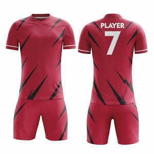 Ensemble d'uniformes de football professionnels Bolster Industry pour l'hiver, 100 % polyester, respirant et anti-humidité, équipement de football en gros - Product Image 1
